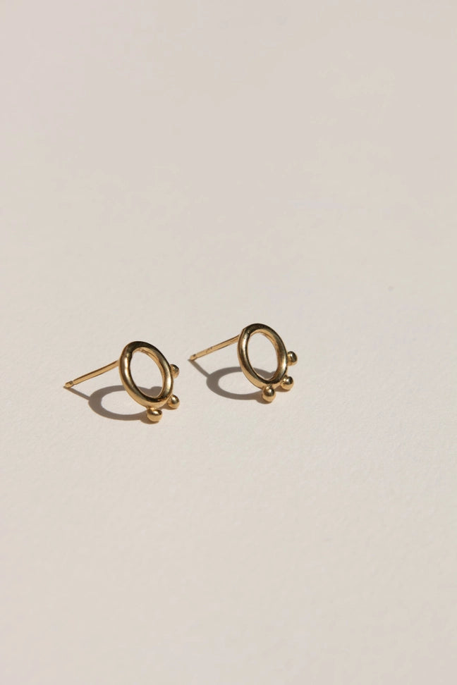 Zovu Earrings